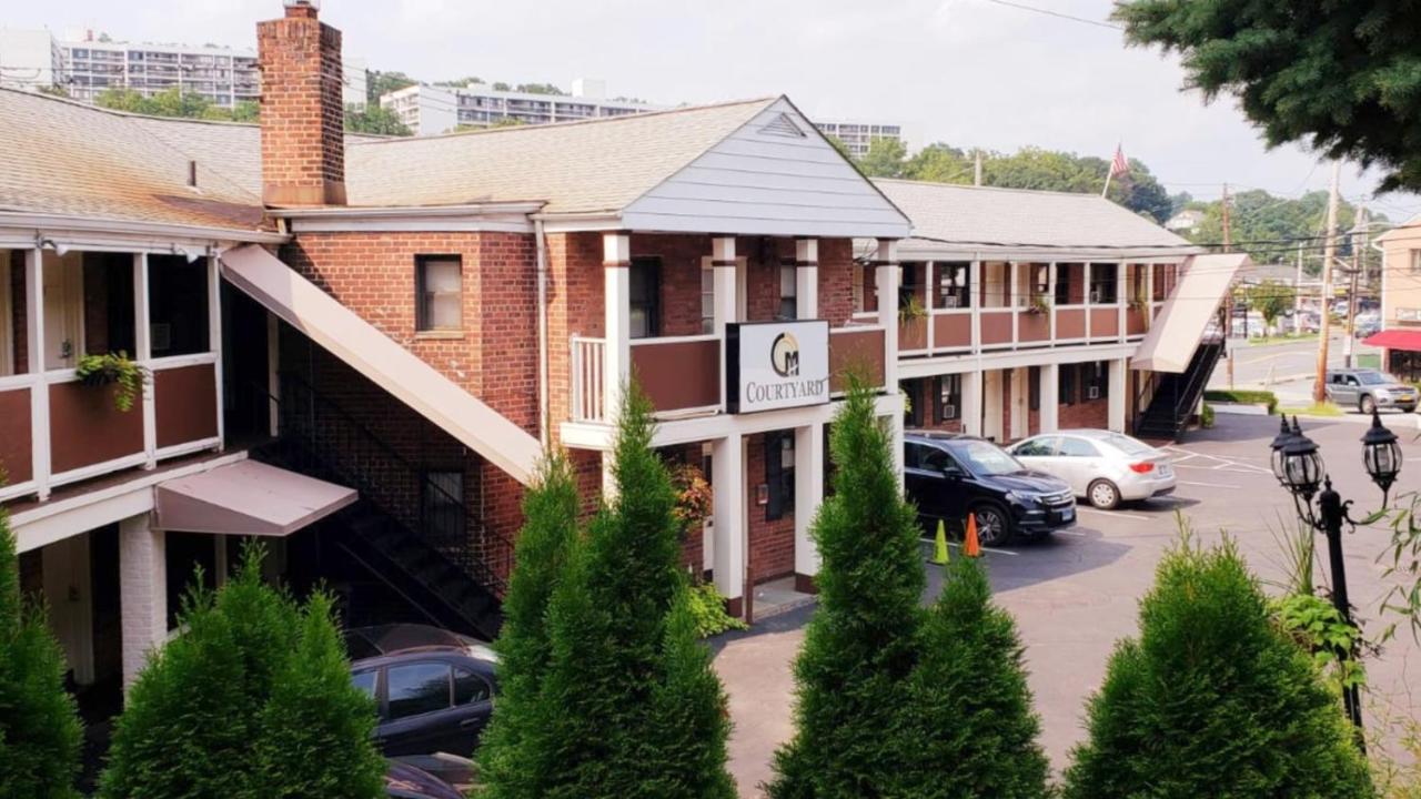 Central Motel Courtyard White Plains Esterno foto