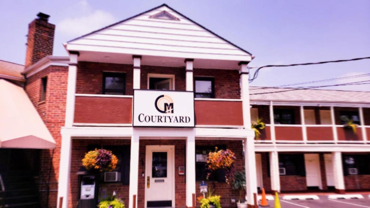 Central Motel Courtyard White Plains Esterno foto